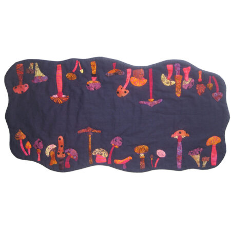 Pattern – Table runner with small mushrooms