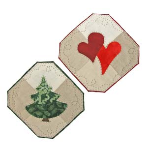 2 small mats with hearts & a tree